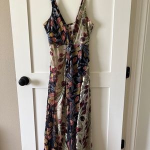 Cinq A Sept midi Carolee dress size 6 NWT